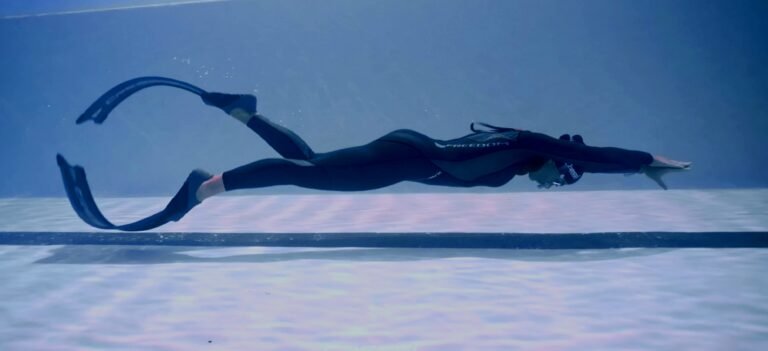 Pool freediving training